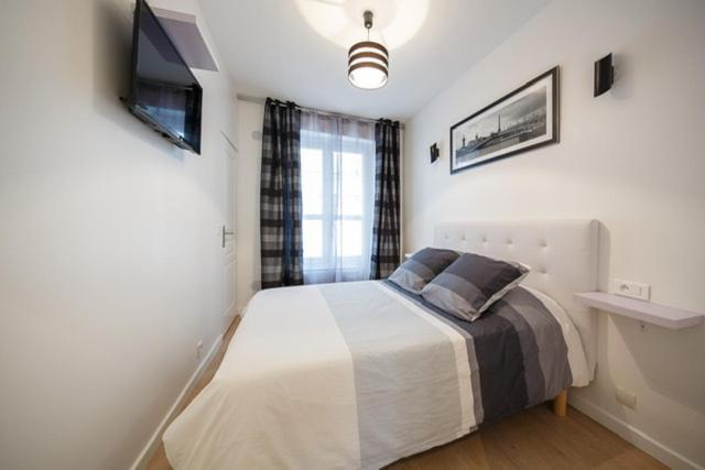 Near Eiffel Tower - Beautiful Flat Apartman Párizs Kültér fotó